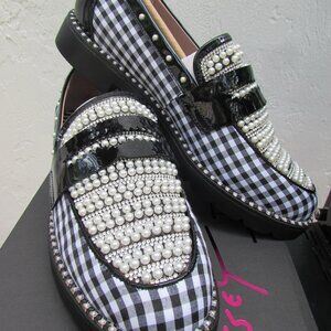 Betsey Johnson Women's Darian Black & White Checkered Loafer Sz 8 NWB